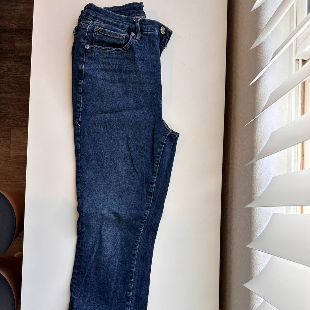 Good American Good Legs Skinny Jeans
